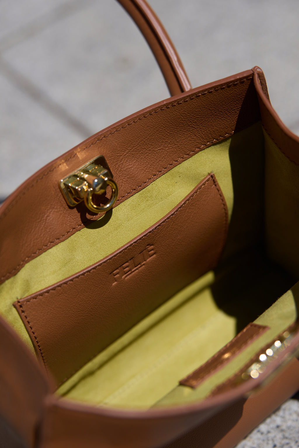 Bolso Modelo FELI - Marrón