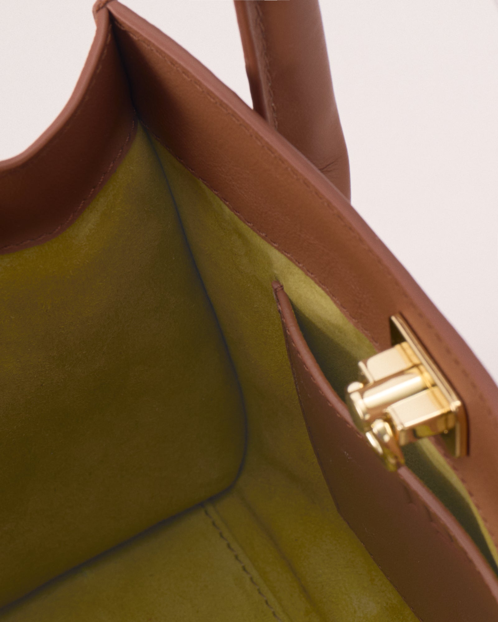 Bolso Modelo FELI - Marrón